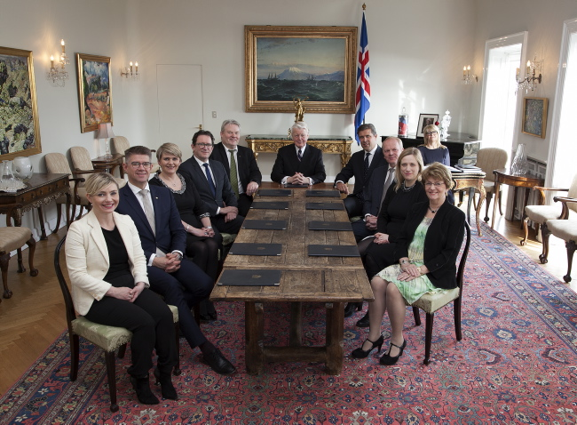 50 Ráðuneyti Sigurðar Inga Jóhannssonar 7. apríl 2016 Ráðuneyti Sigurðar Inga Jóhannssonar 7. apríl 2016